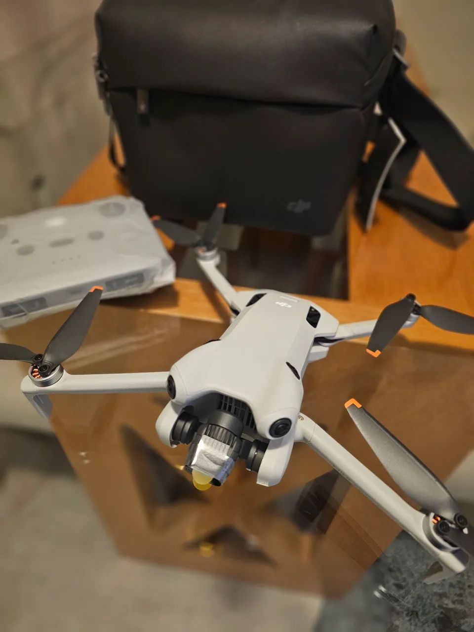 Drone DJi Mini 4 Pro - Sensores - Filma na Vertical - 4k 60FPs - DLog