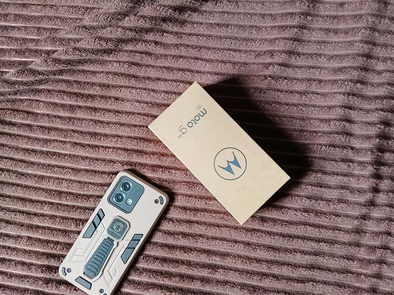 Vendo Motog84 5G 256GB 12 ram  $840 - Foto 4