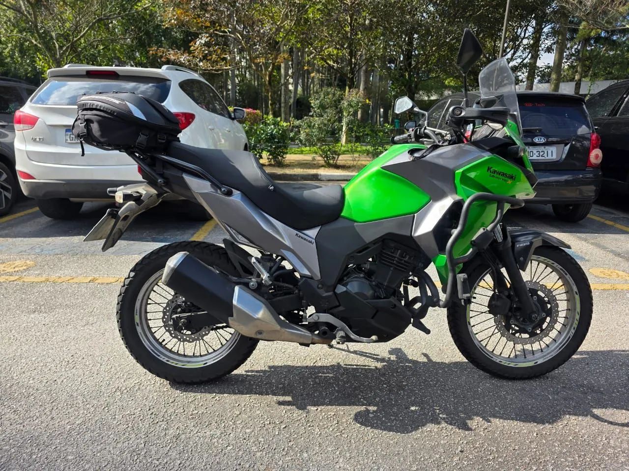 Versys 300 - KM baixo