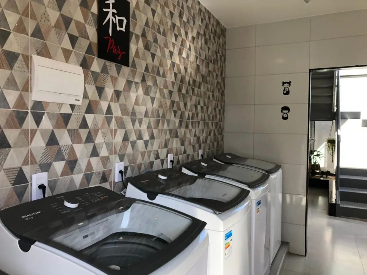 Kitnet próximo ao bretas da avenida t2 - Foto 4
