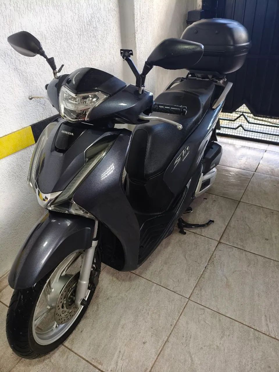 Moto Honda SH 150i , moto excelente e revisada .