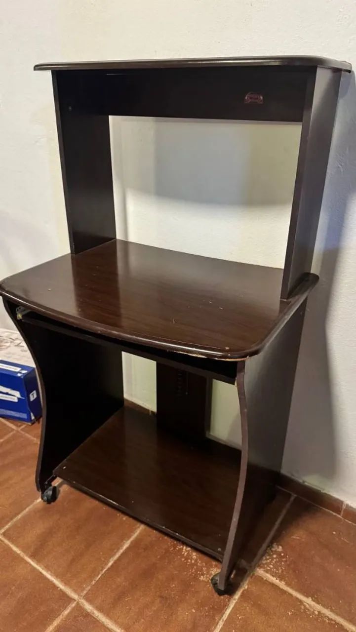 Mesa de computador com rodinhas  - Foto 4