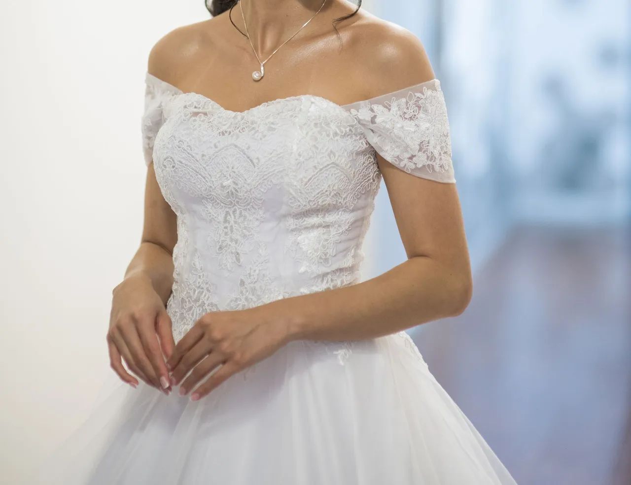 VESTIDO DE NOIVA ESTILO PRINCESA - Foto 2