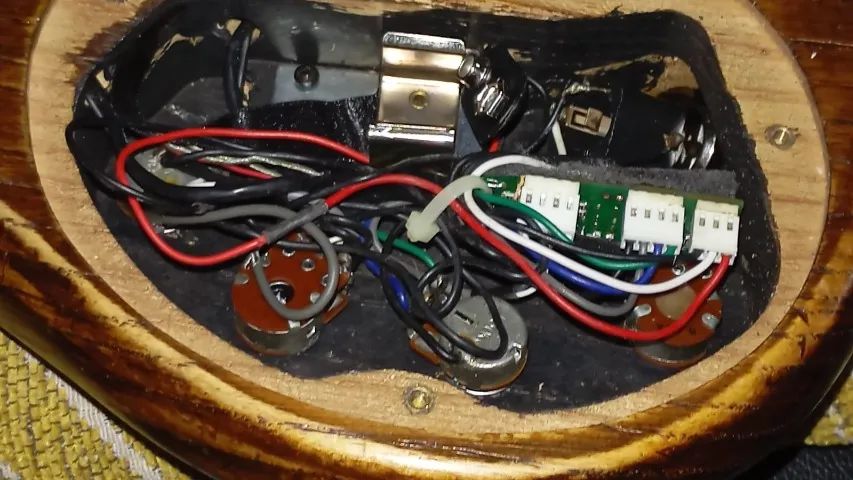Corpo Ash Baixo Ibanez EDB555 Circuito completo Seymour Duncan  - Foto 2