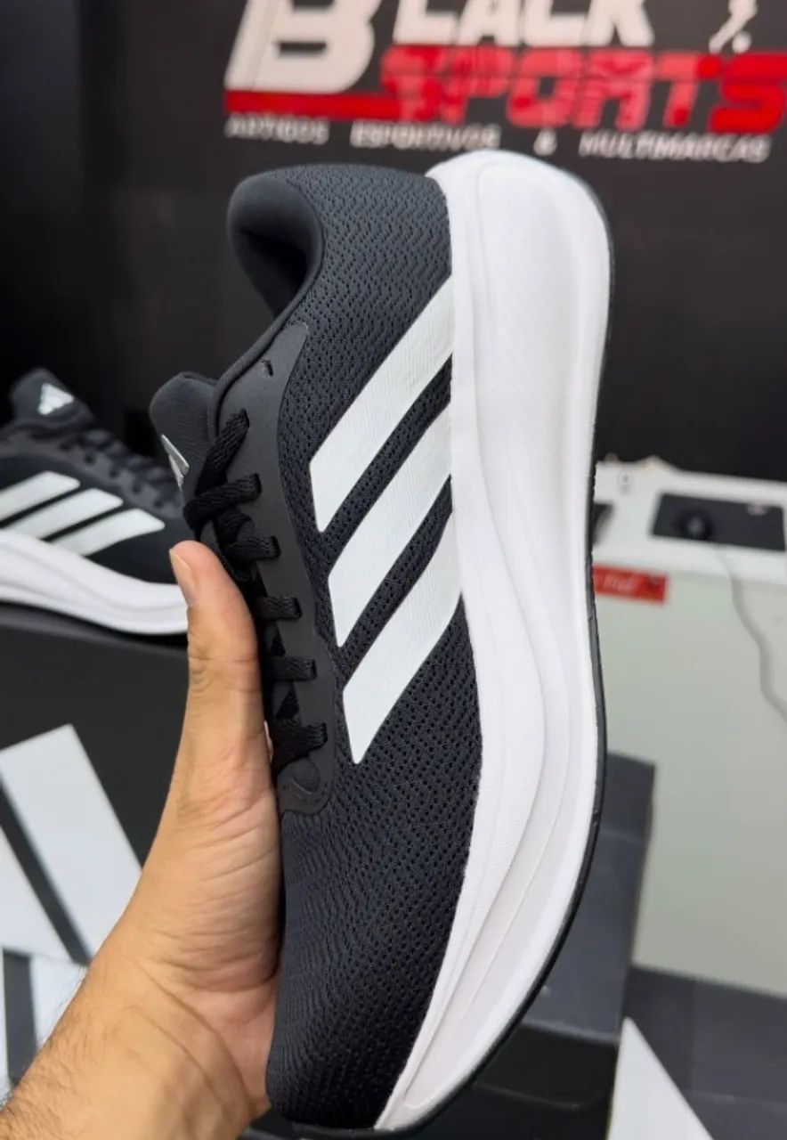 Tenis adidas 41 novo na caixa - Foto 3