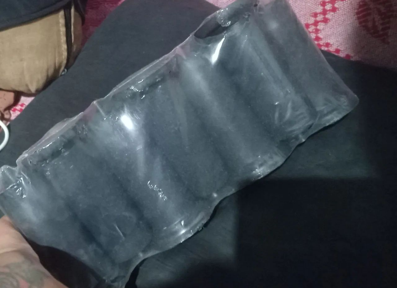 Cama  quin nova no plástico 