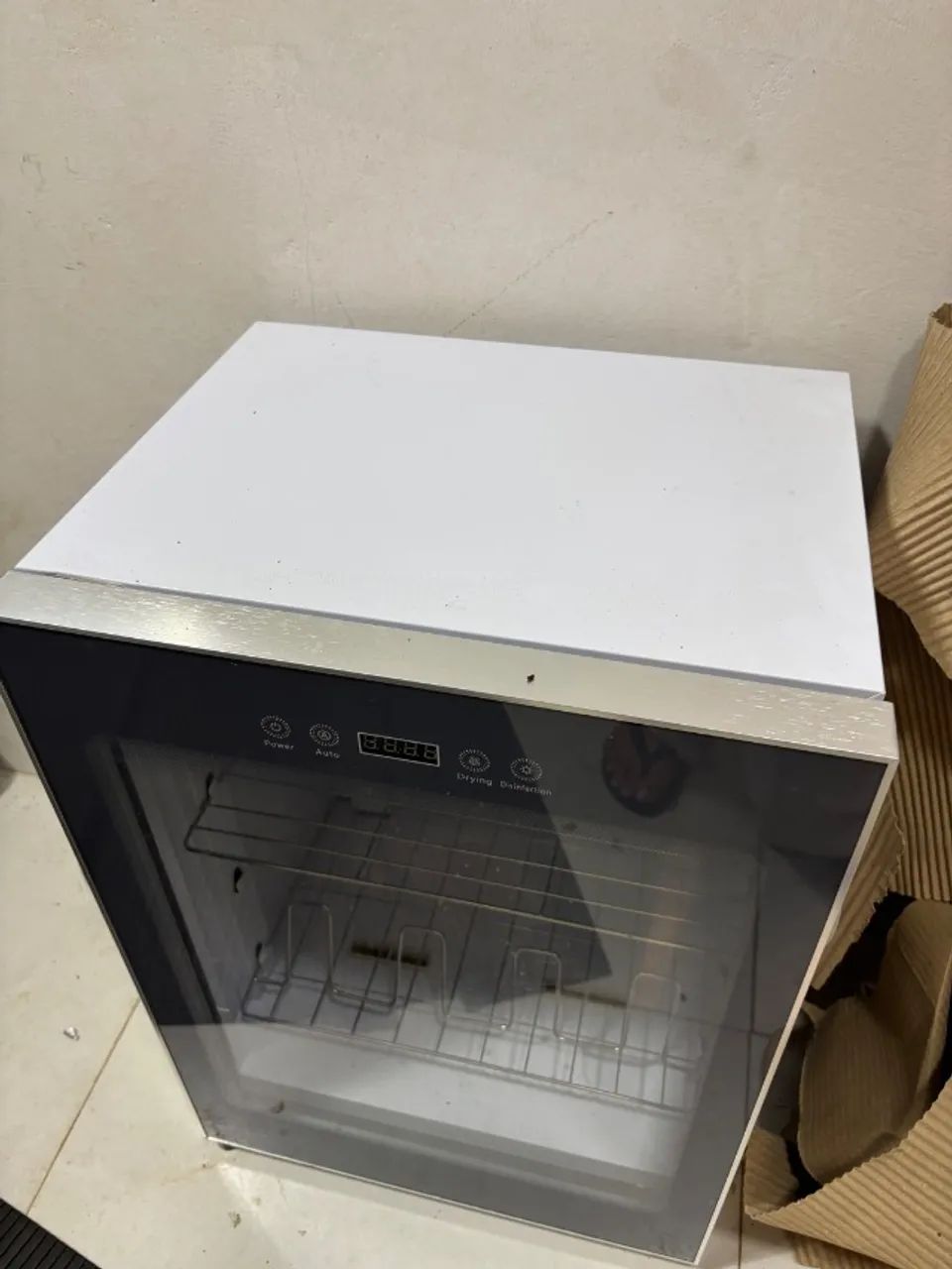 Maquina secadora, com raios UV