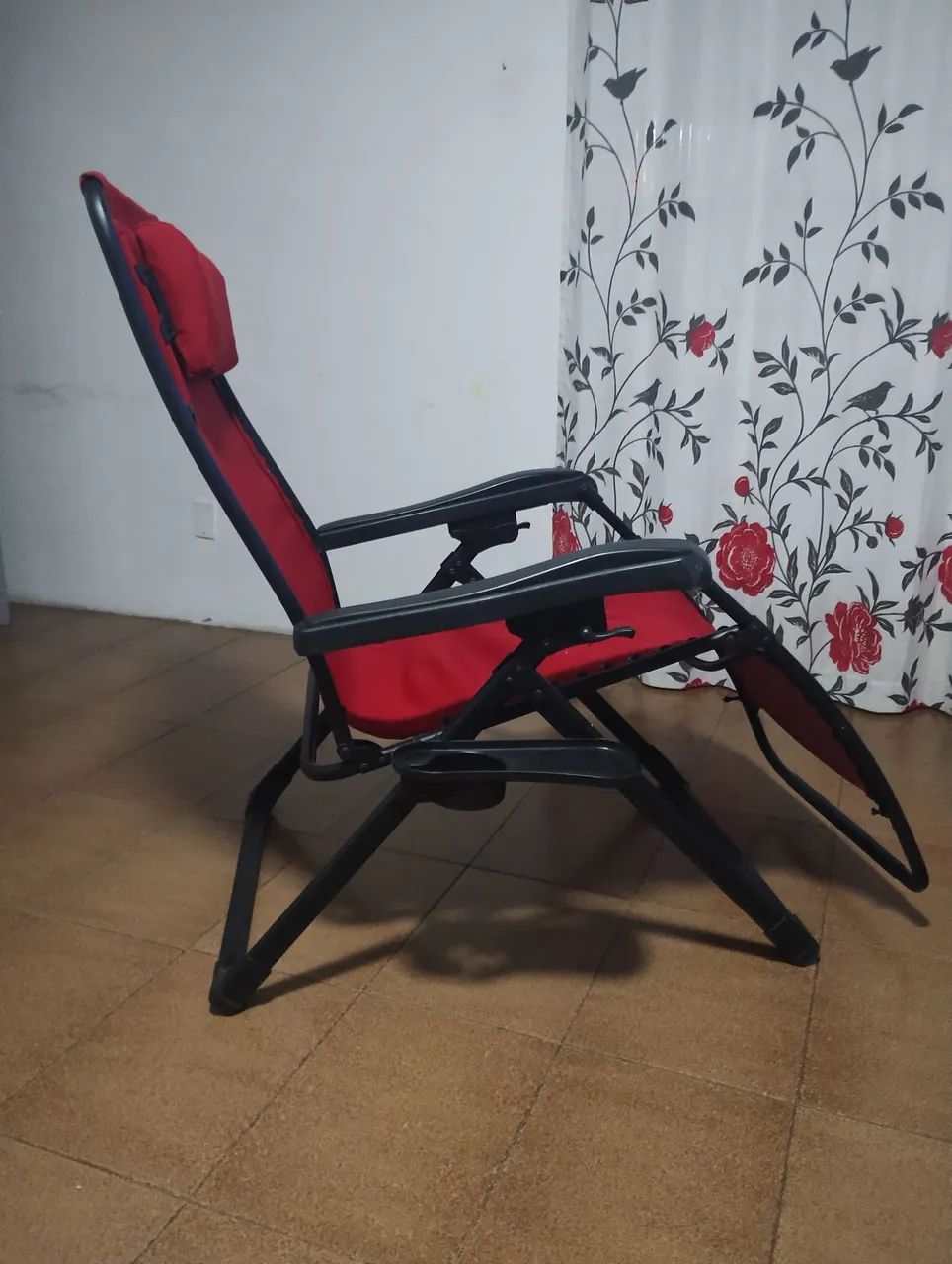 Cadeira espreçadeira de varanda  - Foto 2
