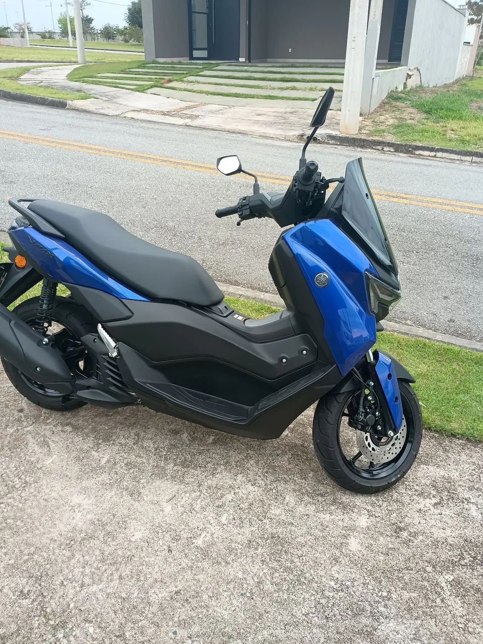 Nmax 160 em estado de zero