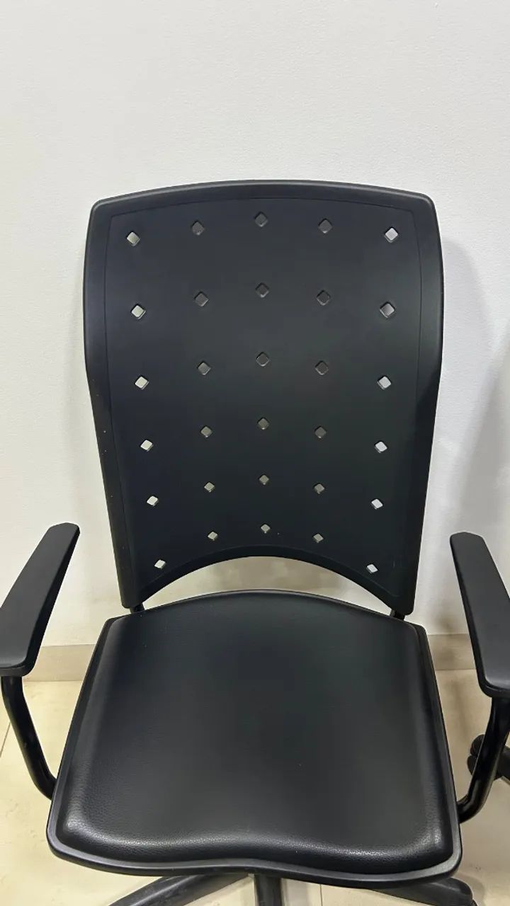 3 Cadeiras Ergoplax com Braços - Foto 3