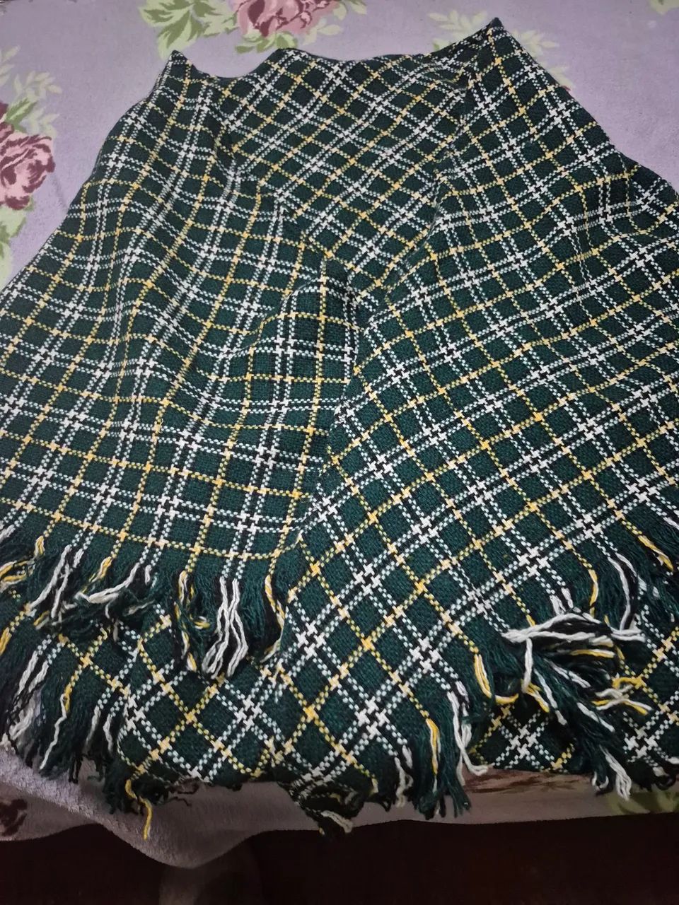 Xale em tecido de lã para deixar você aquecida e  elegante. - Foto 2