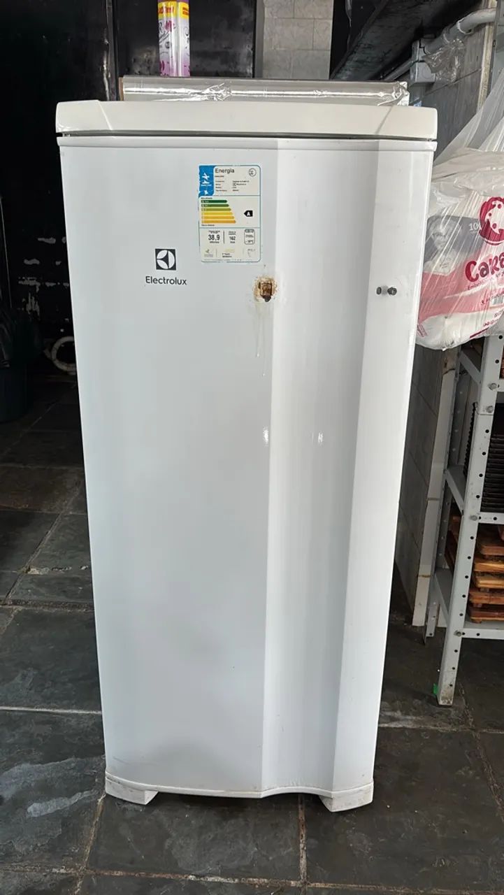 Freezer Vertical pequeno  - Foto 4