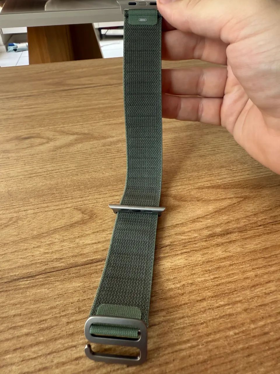 Pulseira original Apple - Loop olive - tamanho M  - Apple Watch Ultra - Foto 4