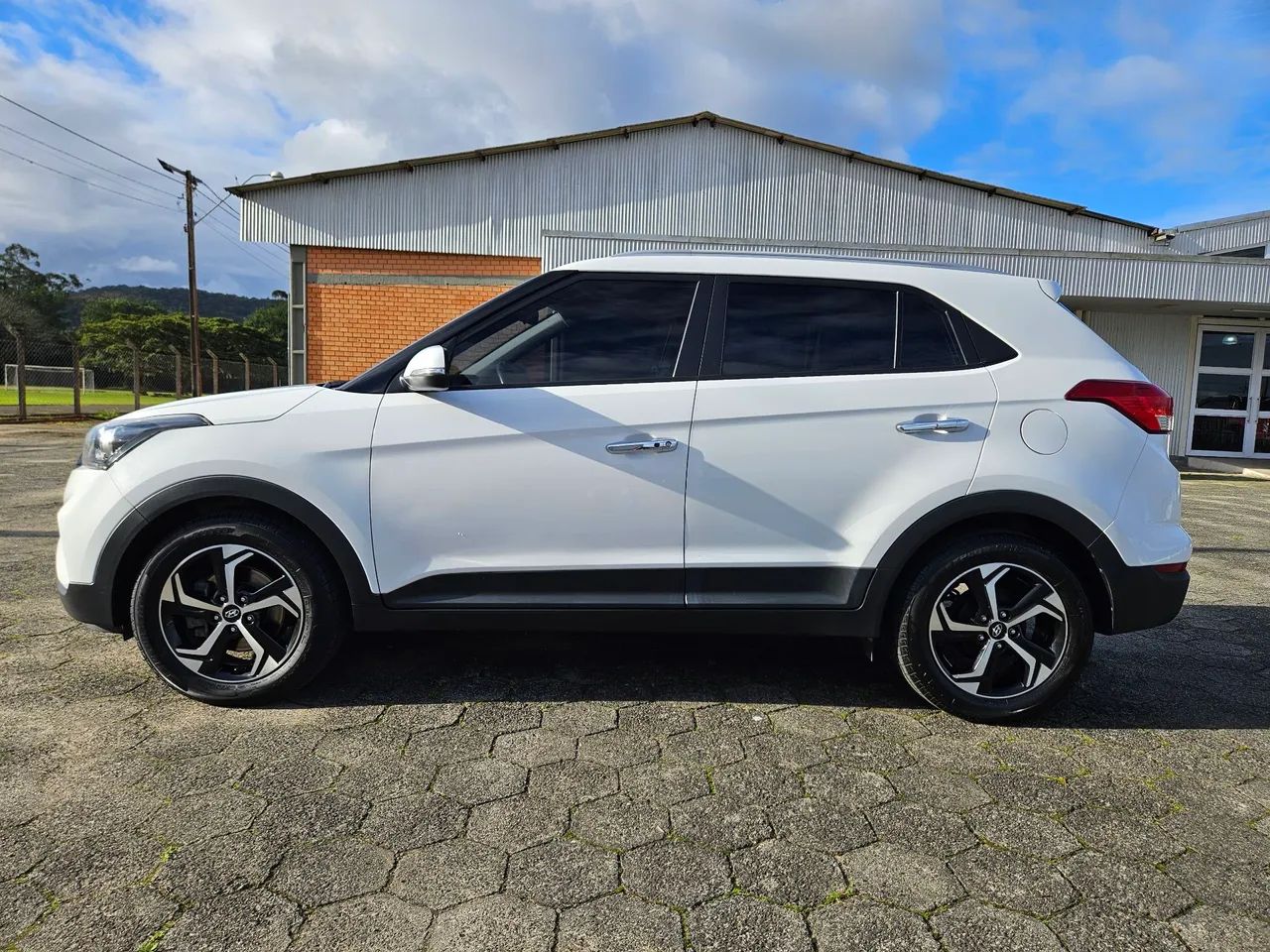 Hyundai Creta Launch Edition 1.6 16V Flex Aut. 2020 - Foto 3