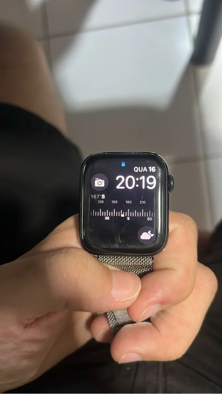 Apple Watch Series SE Geração 2 44mm