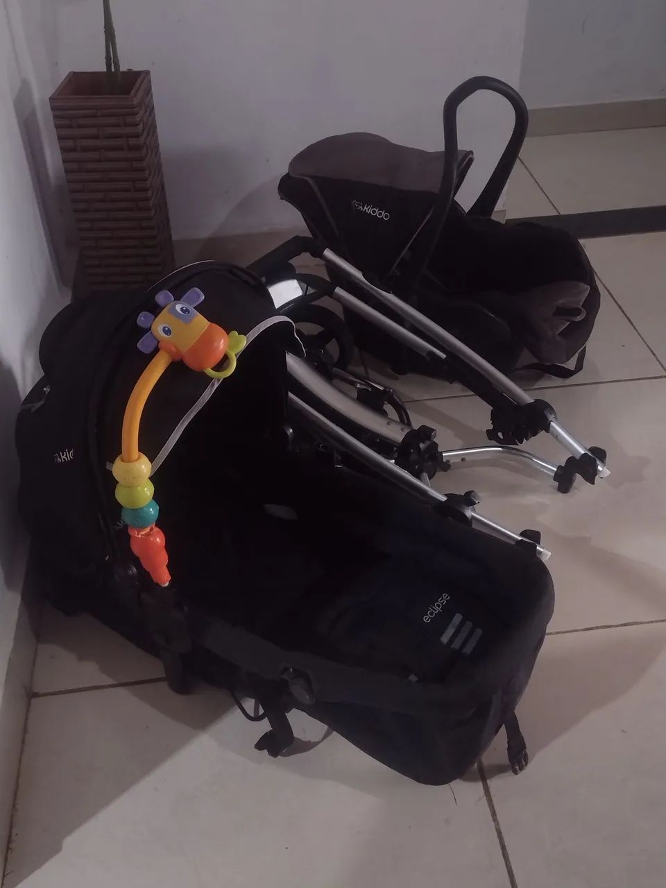 Carrinho moisés+ bebê conforto  - Foto 5