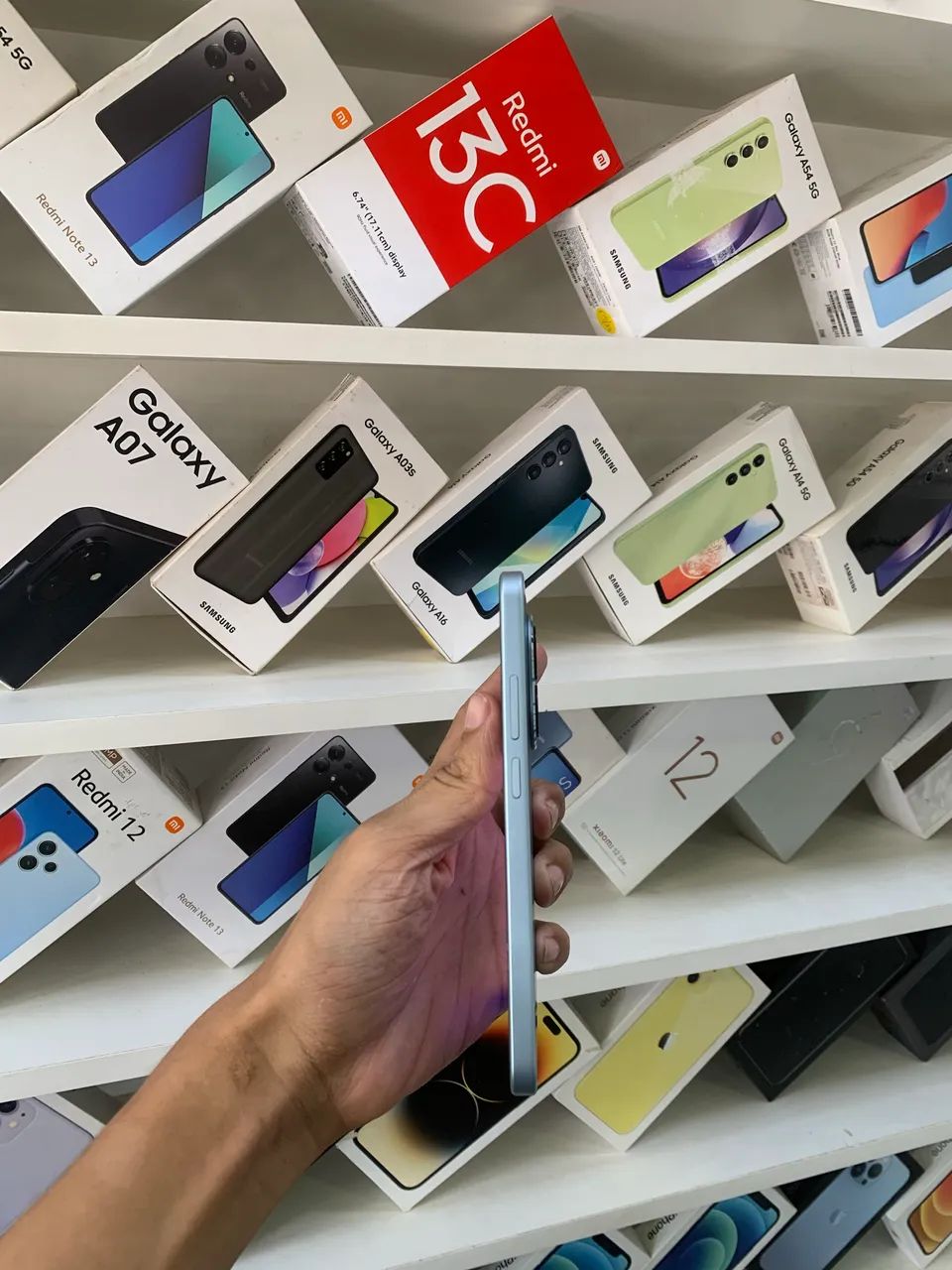 REDIMI NOTE 15 PRO - Foto 2