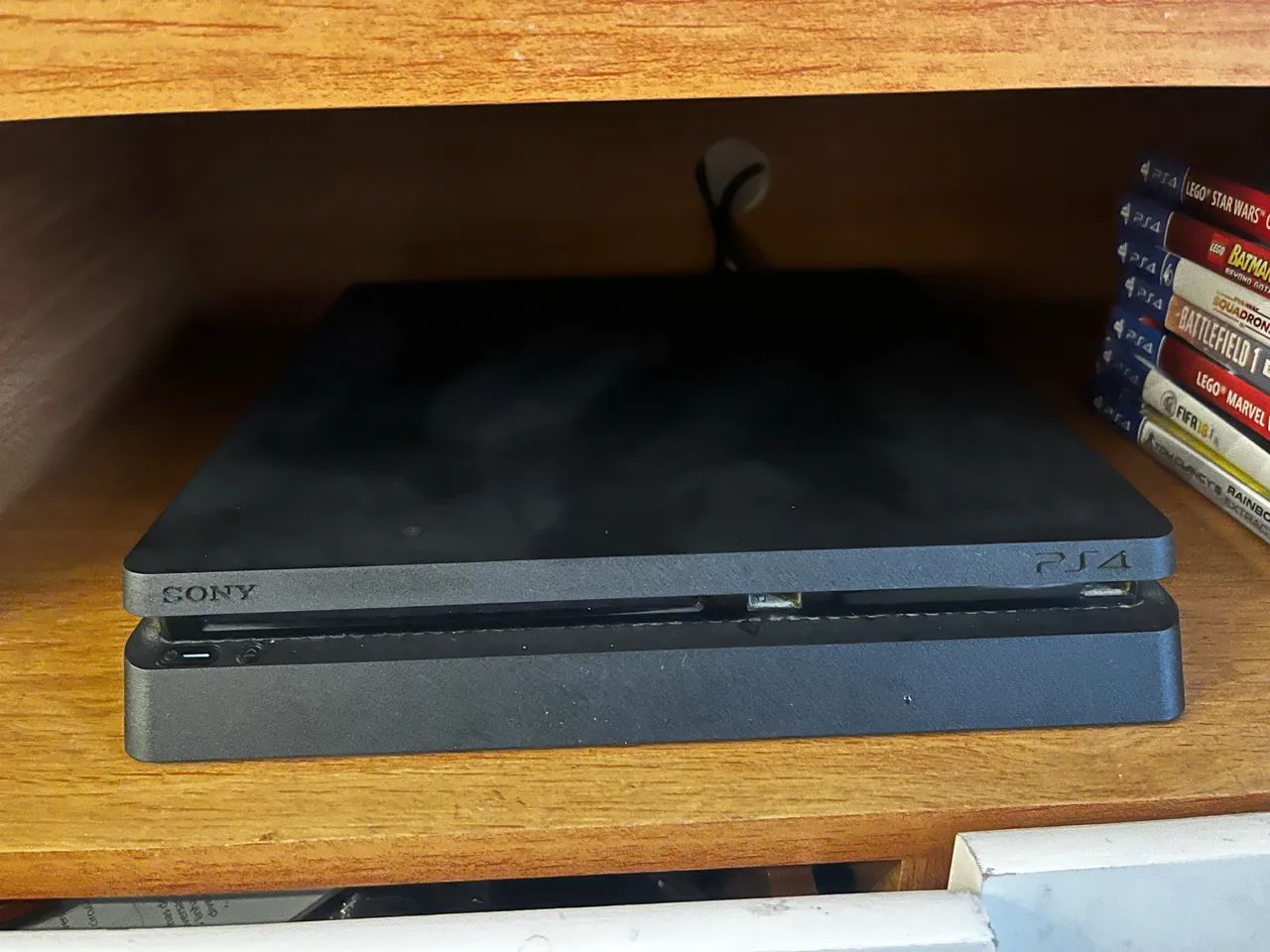 Ps4 com 7 jogos 