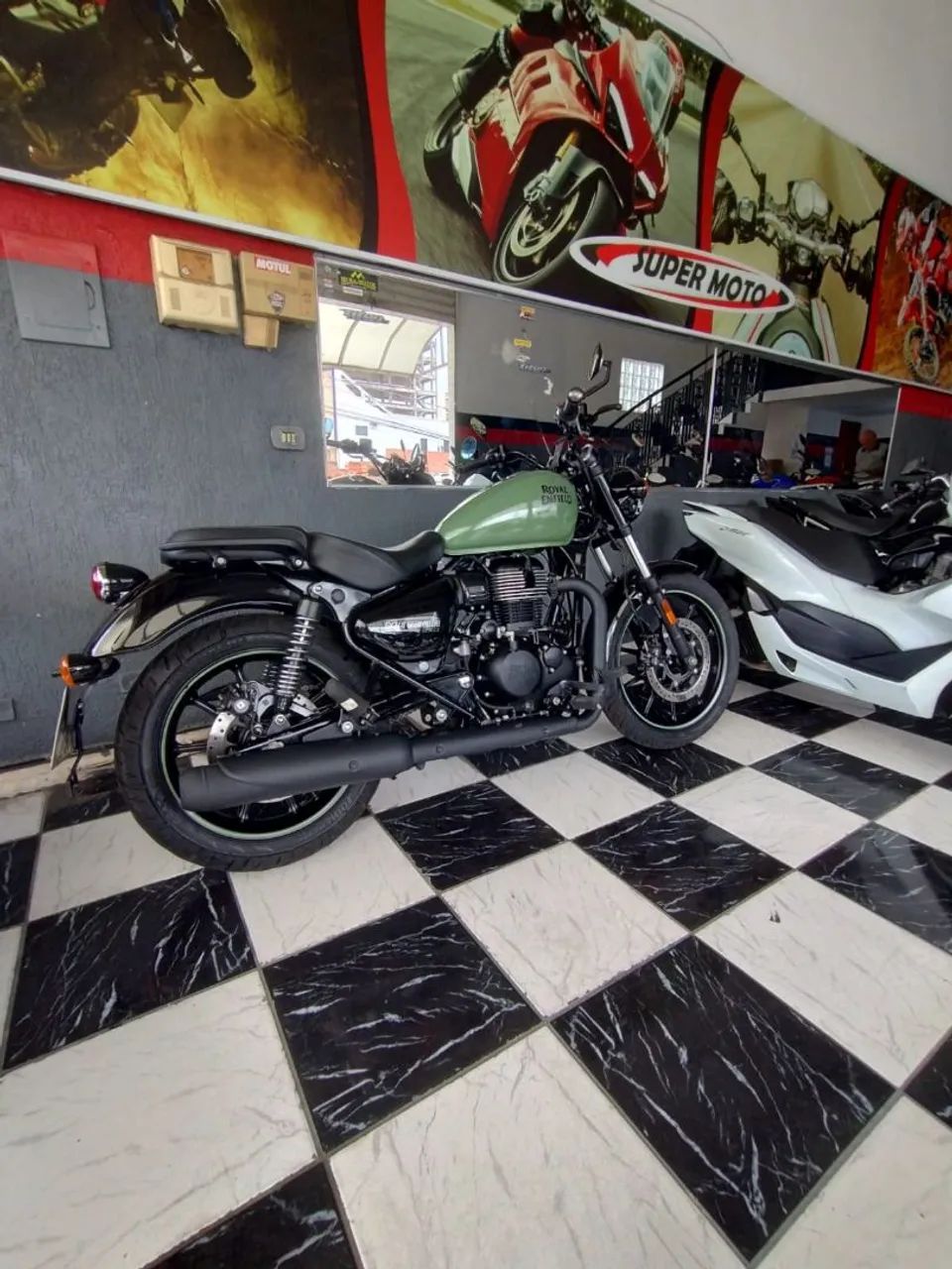 ROYAL ENFIELD METEOR 350F ABS 2025 - Foto 3