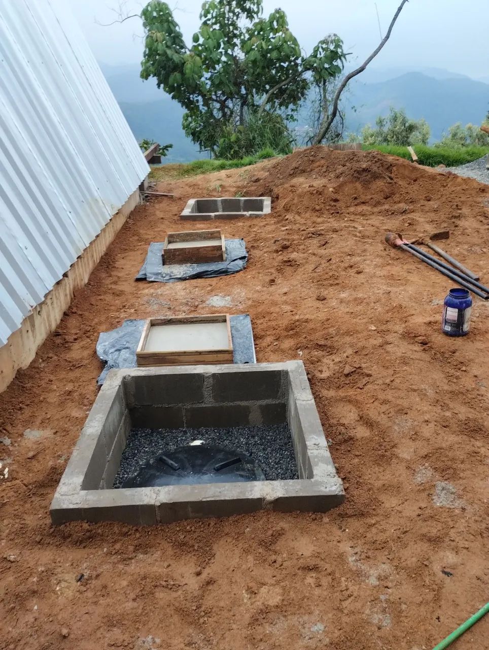 INSTALAÇÃO DE BIODEGESTOR,ROÇADAS, CONSTRUÇÃO DE CERCAS E APLICAÇÃO DE RANDAP  - Foto 3