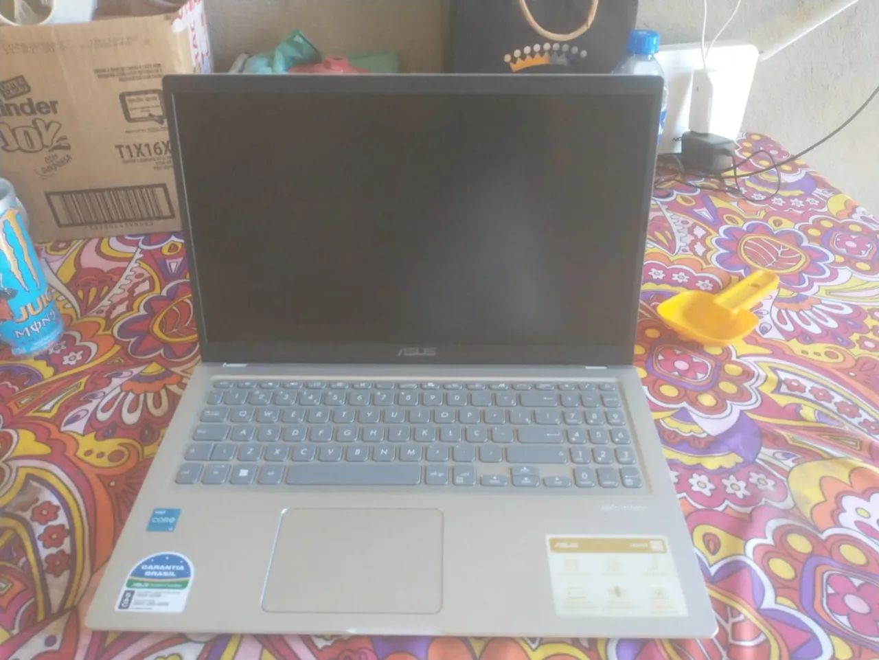 Asus Vivobook conservado - Foto 5