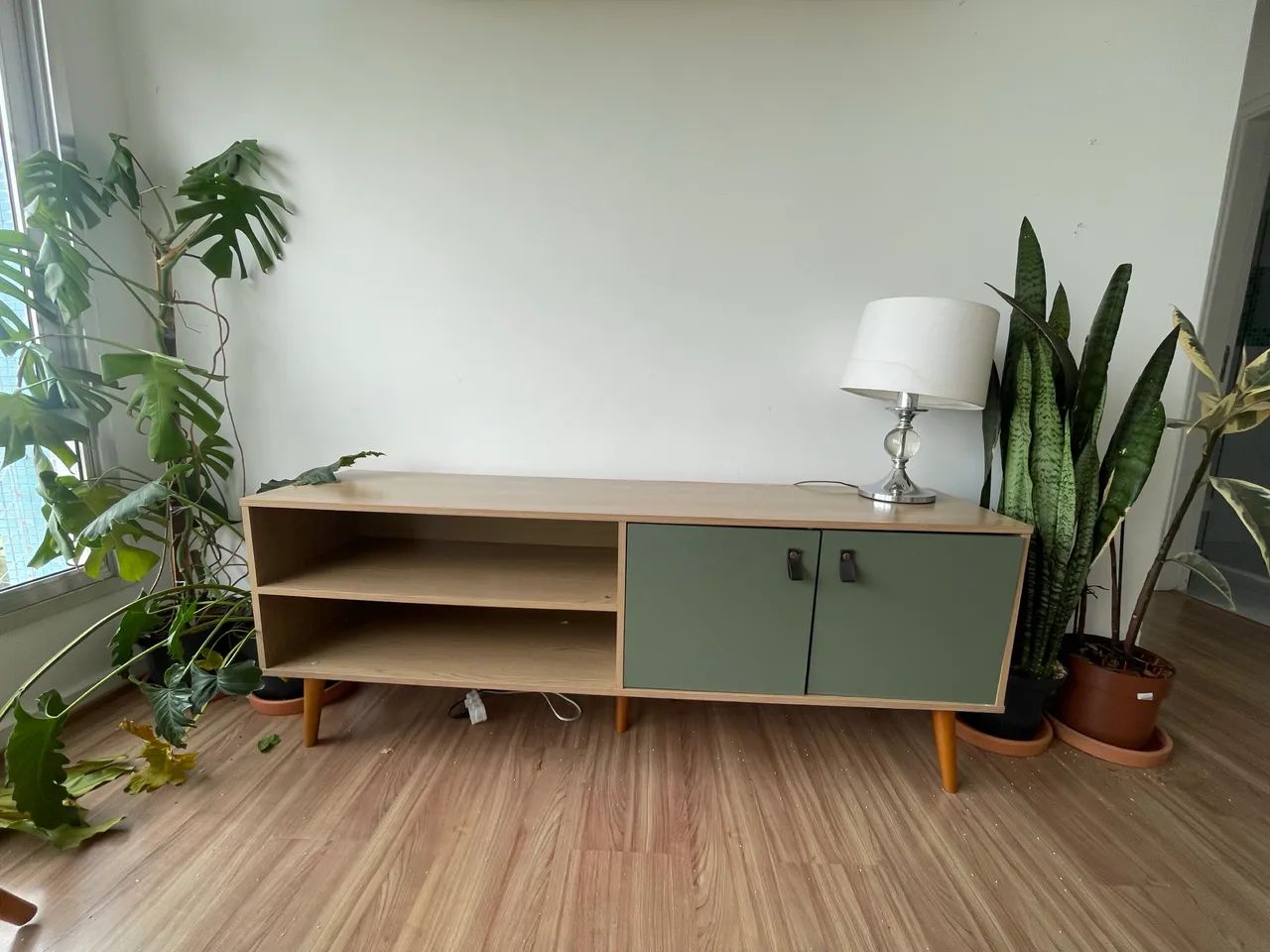 Rack - Móvel para sala 
