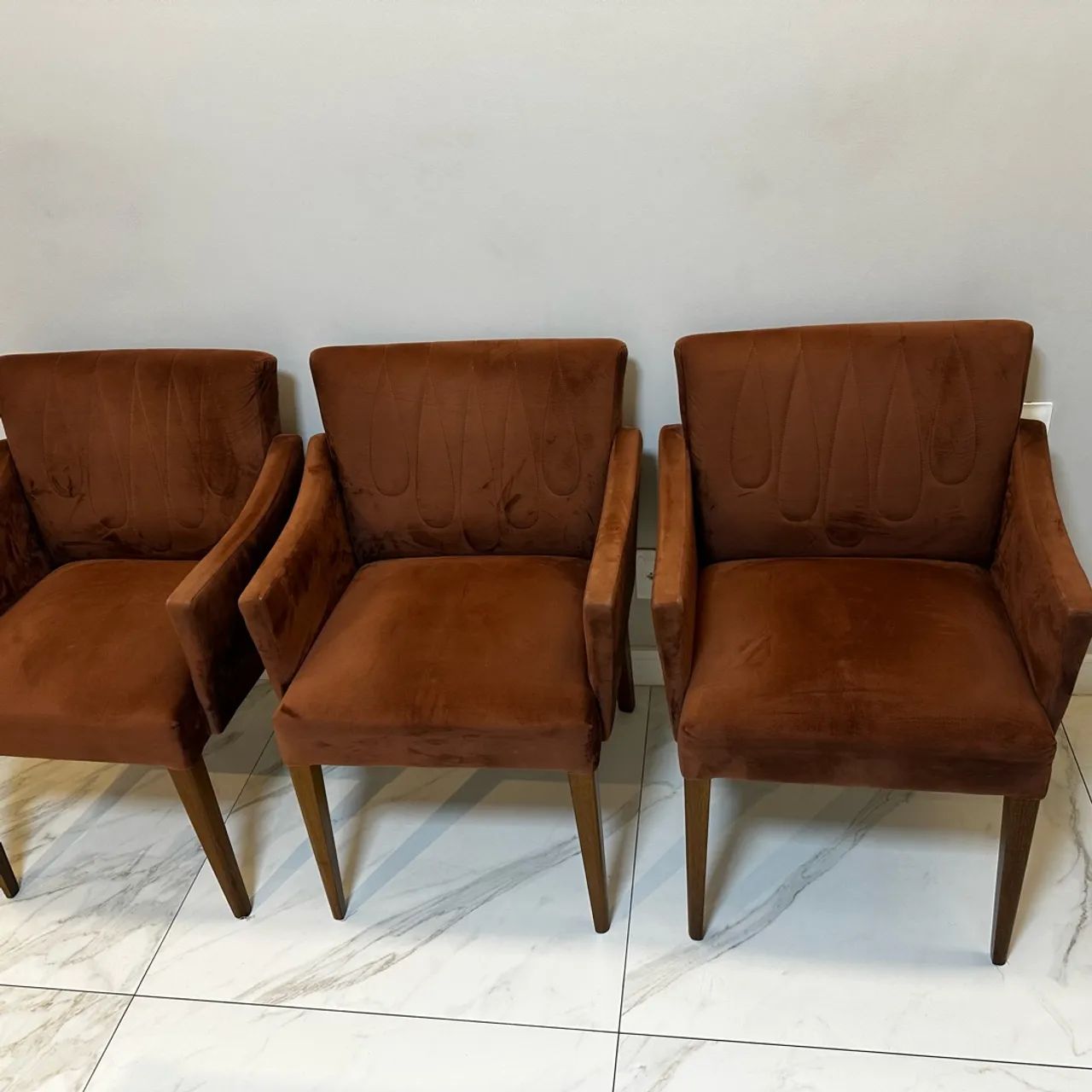 Poltronas Luxo Marron  - Foto 4
