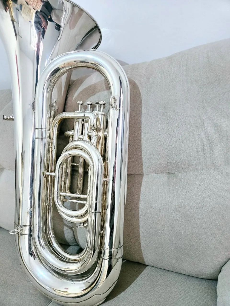 Tuba Yamaha YEB 321S - Foto 2