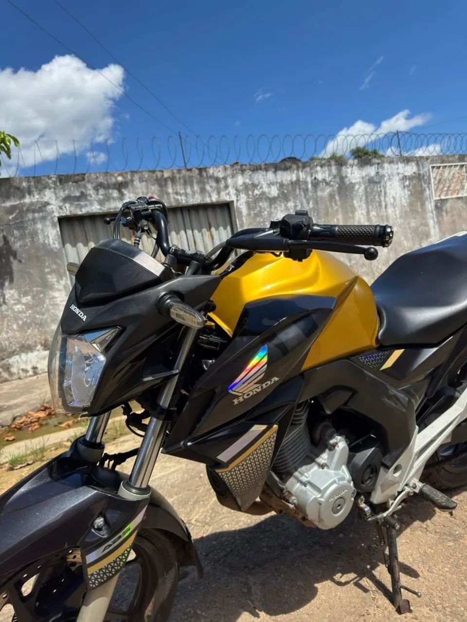 ?CB TWISTER 250CC?