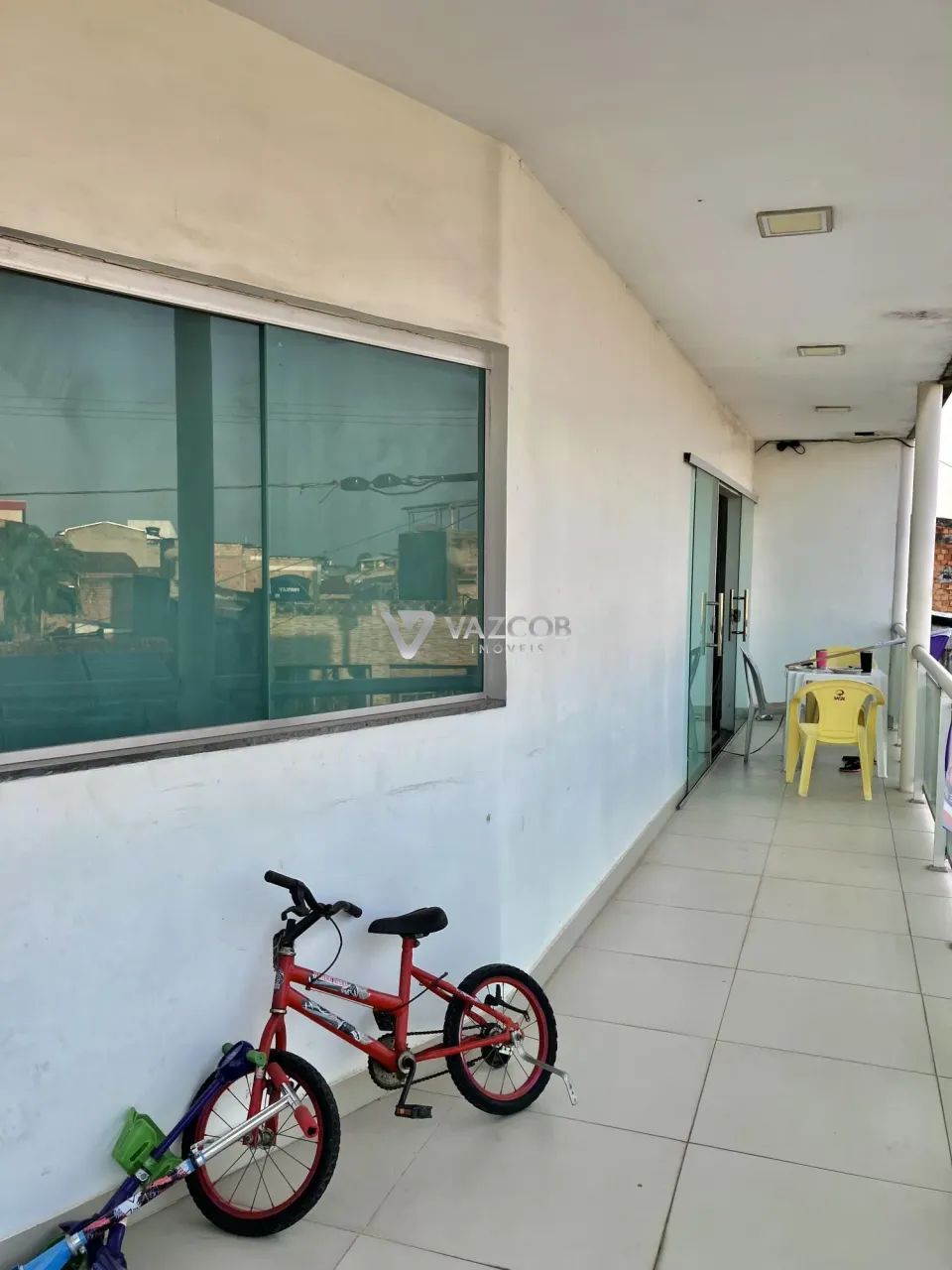 Casa comercial no Guamá com 02 pontos e 02 apartamentos - Foto 5