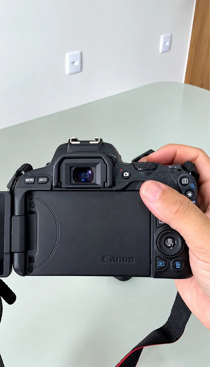 CÂMERA CANON SL2 - Foto 2