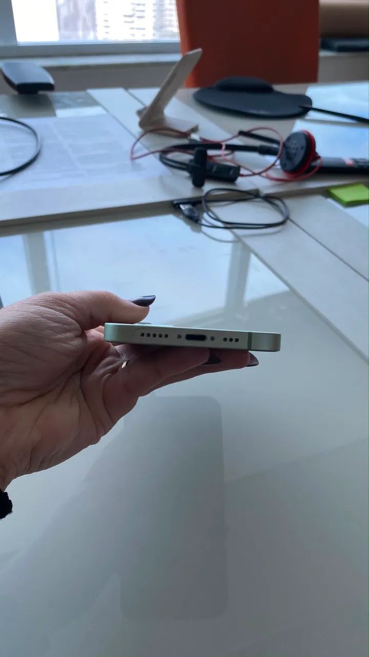 Iphone 12 - Seminovo  - Foto 4