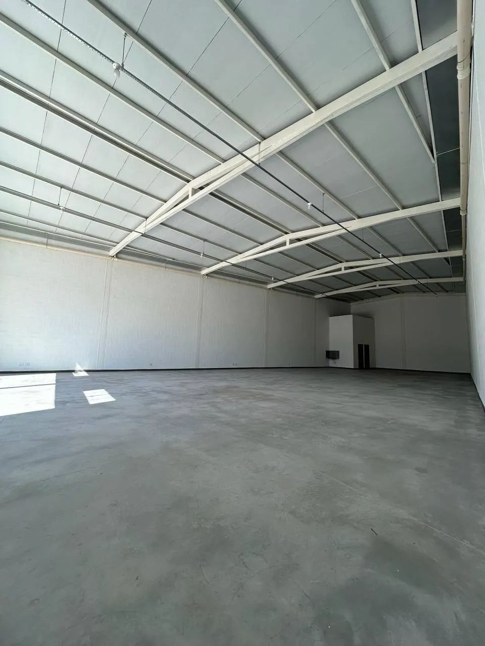 Galpão para alugar em Goiânia, Esplanada do Anicuns, com 380 m² - Foto 3