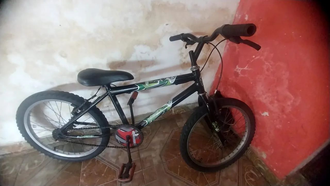 Vendo essa bicicleta aro 20 - Foto 3