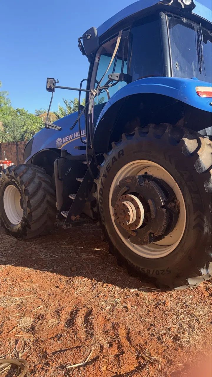 VENDO NEW HOLLAND T8 - Foto 4
