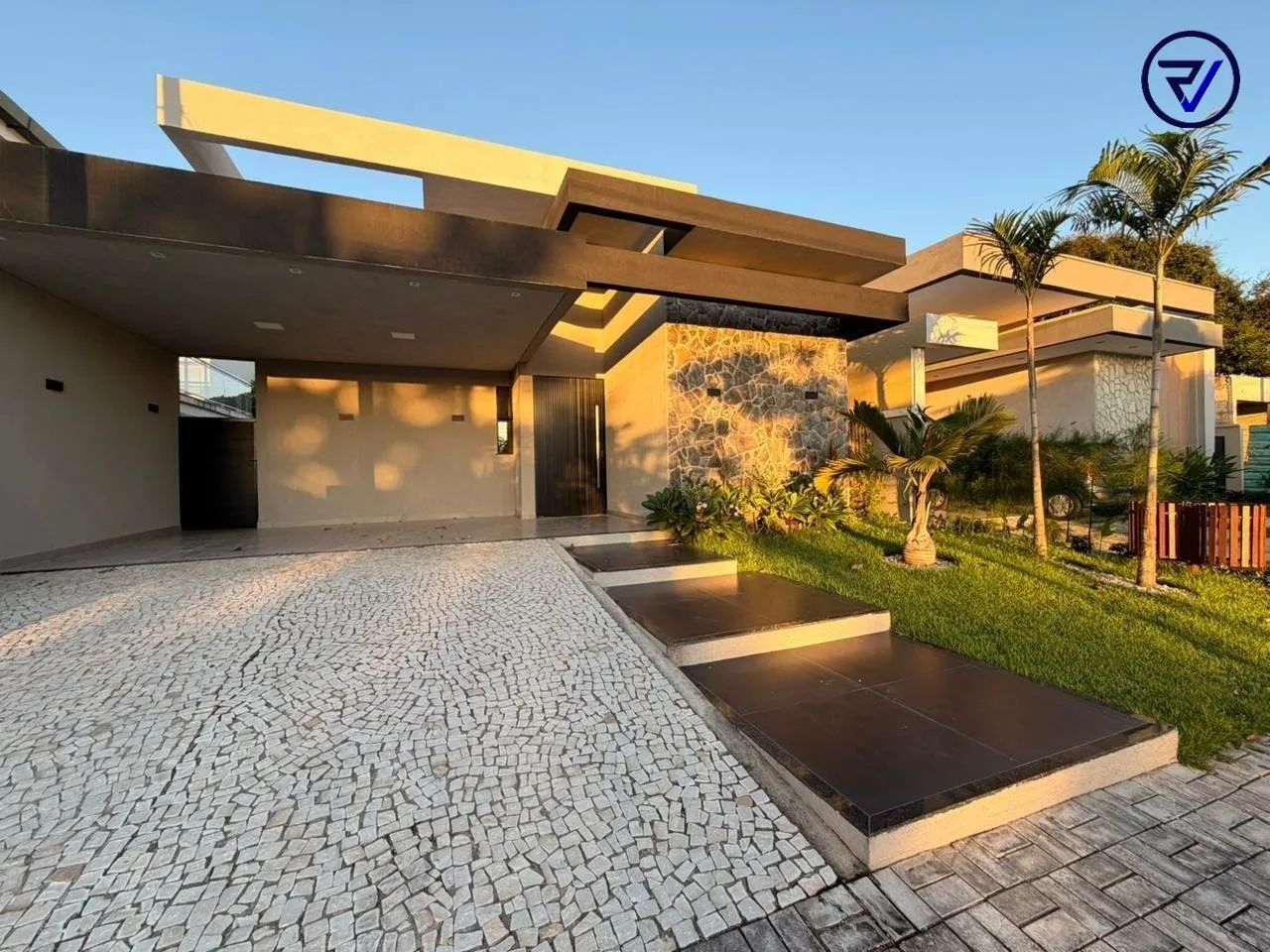 CASA PLANA DE LUXO NO JARDINS DO LAGO - Foto 2