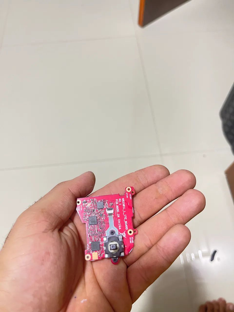 Placa do analógico direito e esquerdo do Rog Ally z1 funcionando perfeitamente sem drift  - Foto 3