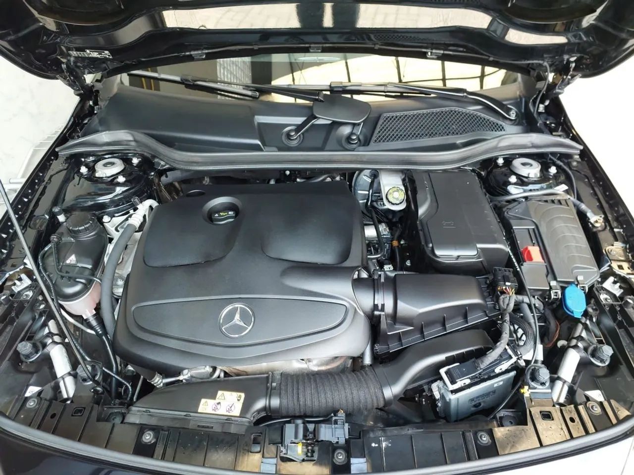 Mercedes-Benz GLA 250 Sport 2.0 TB 16V 4X2 211cv Aut., foto 14 de 20