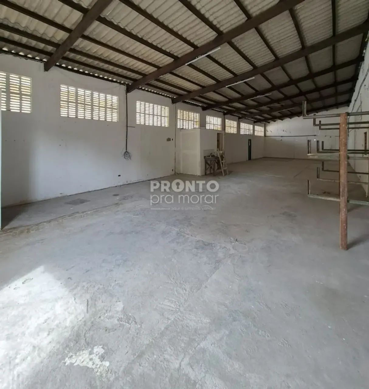 Galpão com 372m² para alugar na Tamarineira - Foto 5