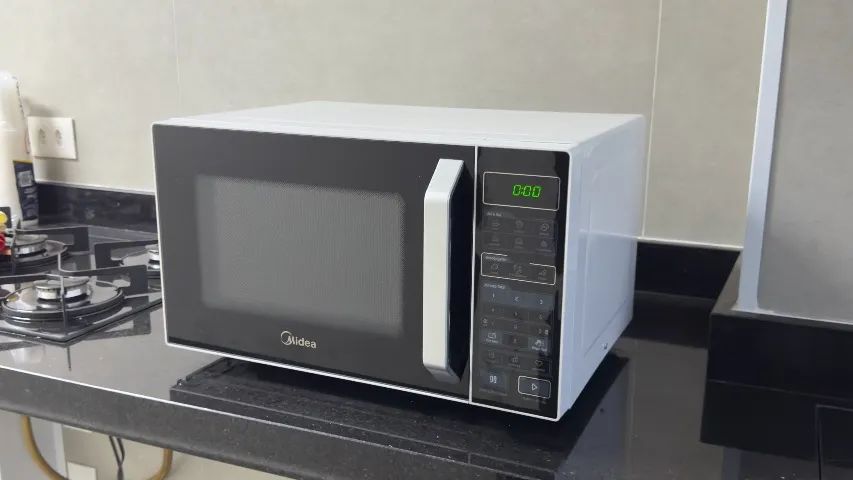 Micro-ondas Midea 27 litros
