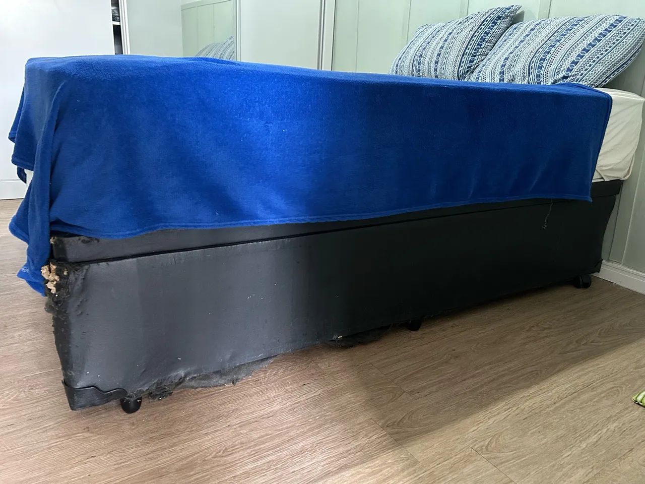 Cama baú casal 