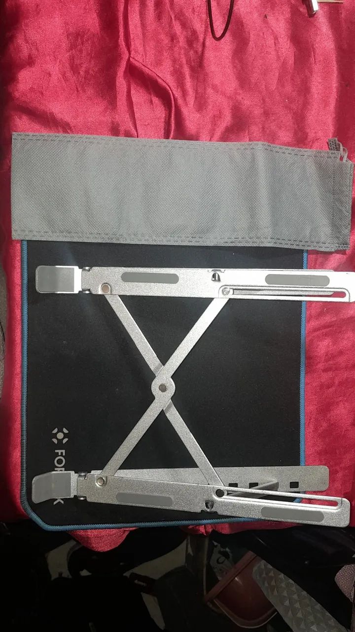 Suporte ajustável para notebook 