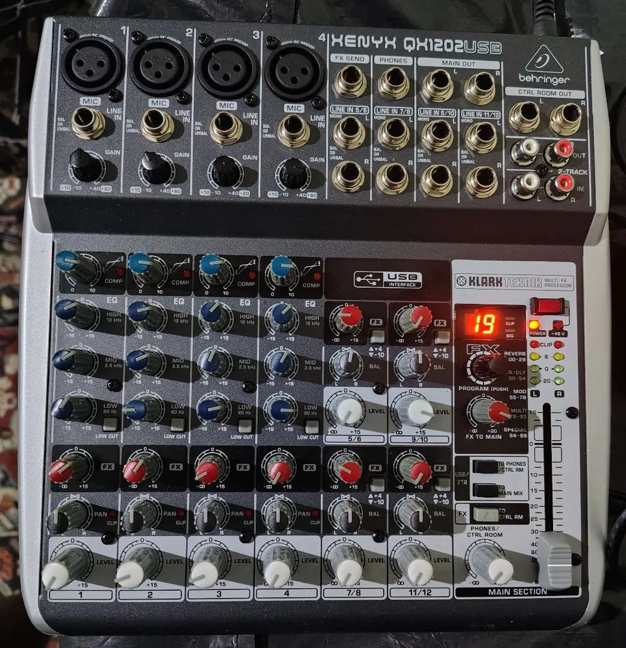 Mesa Behringer QX1204 USB 