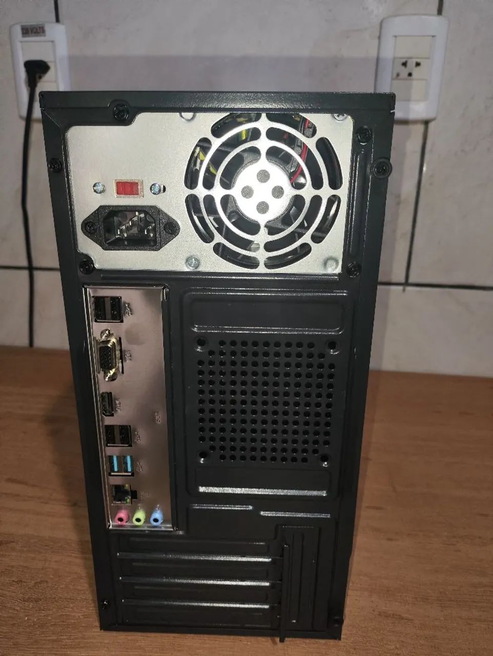 CPU Intel i3 quarta geração, SSD 120GB, 8GB de Ram  - Foto 4