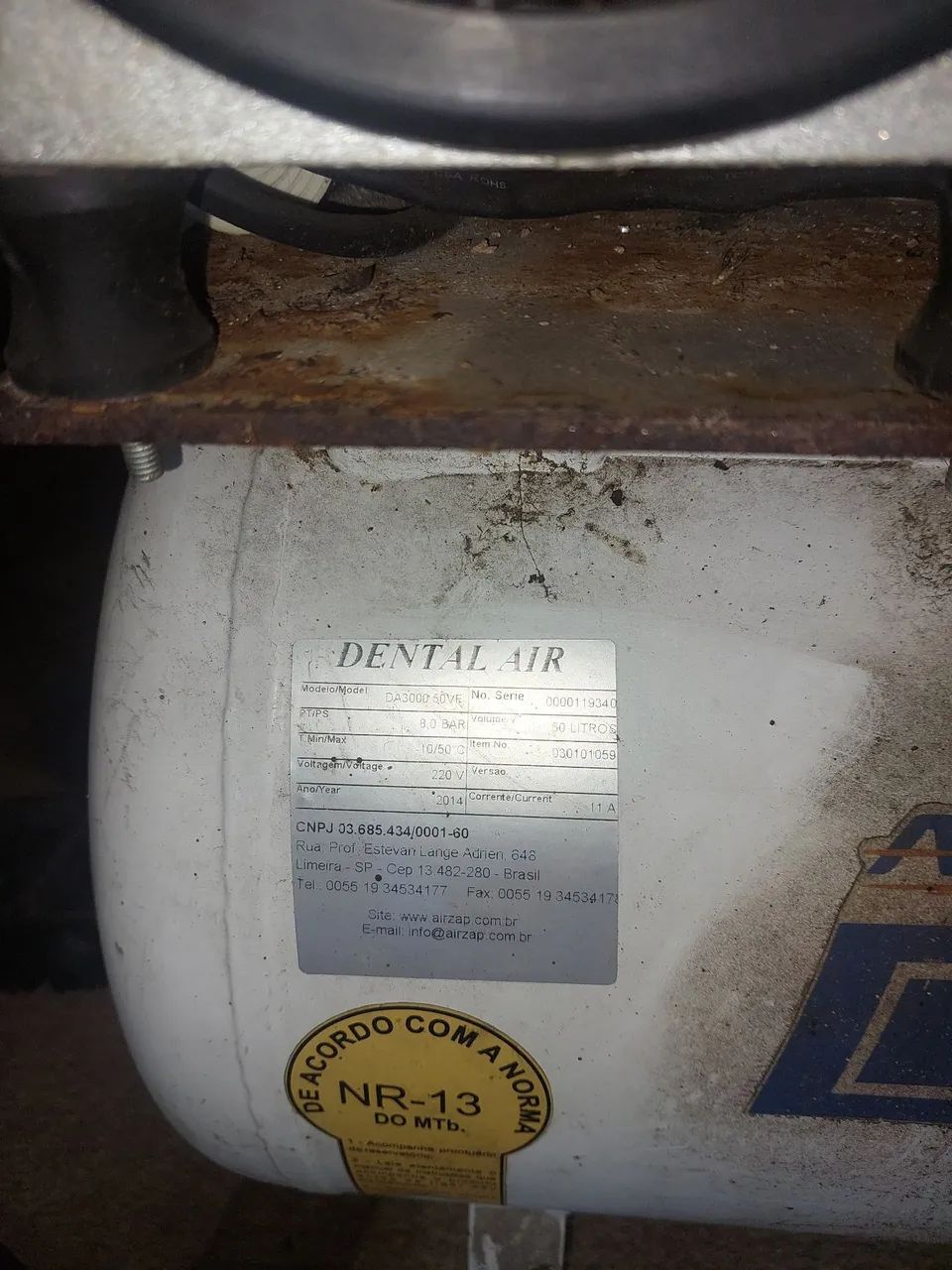 Compressor odontológico  - Foto 2