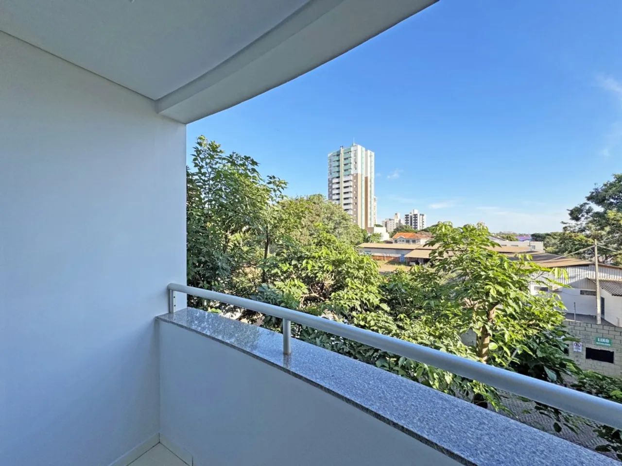 Apartamento - A 300 metros da Unicesumar/Colégio Objetivo - Foto 5