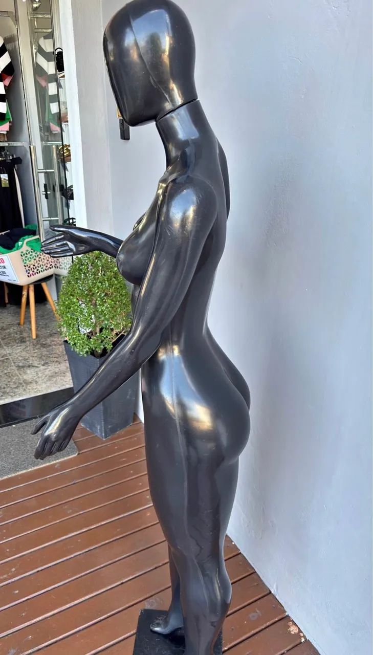Manequim feminino  - Foto 4