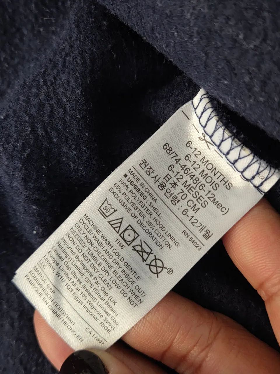 gap macacão fleece com capuz azul 6 a 12m - Foto 5