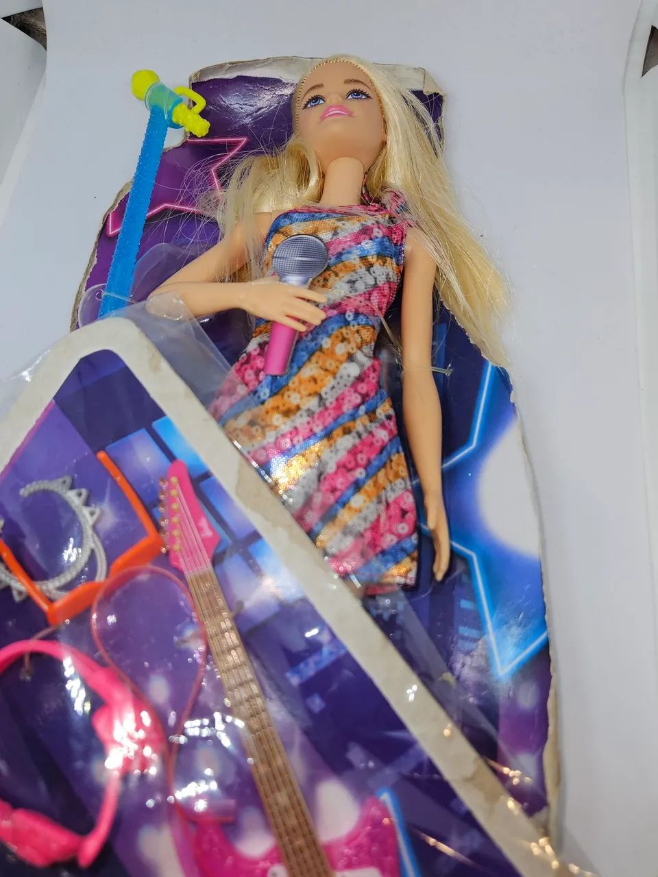 Barbie cantora Malibu - Foto 3
