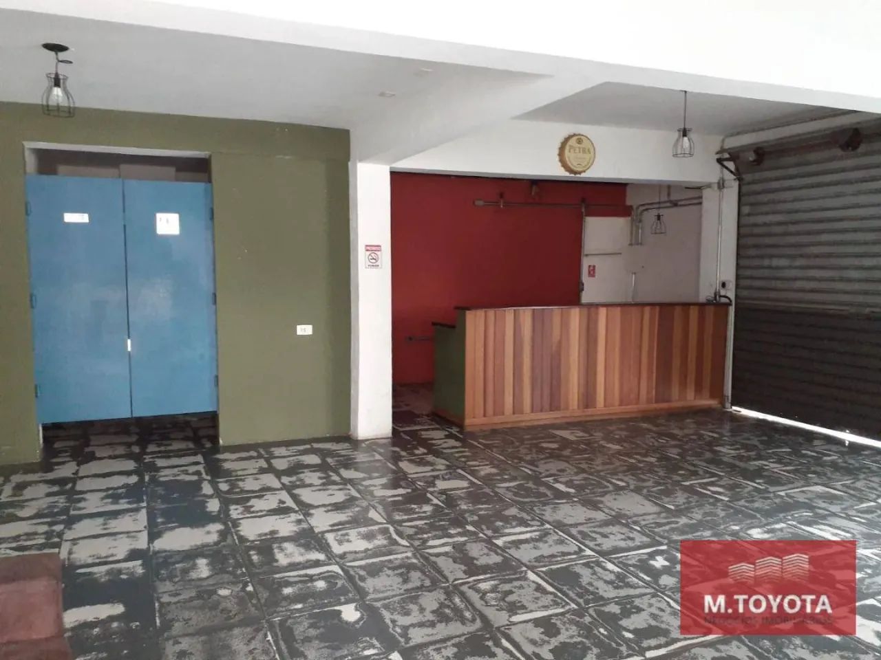 Amplo sobrado com salão comercial, no centro - Foto 3